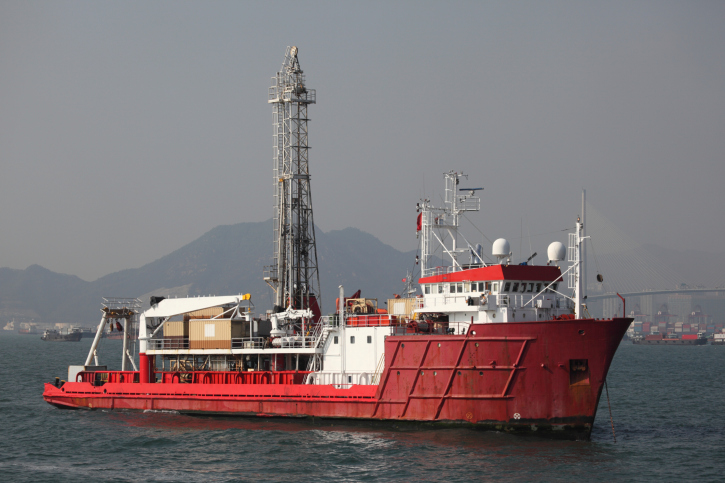 Drill ship