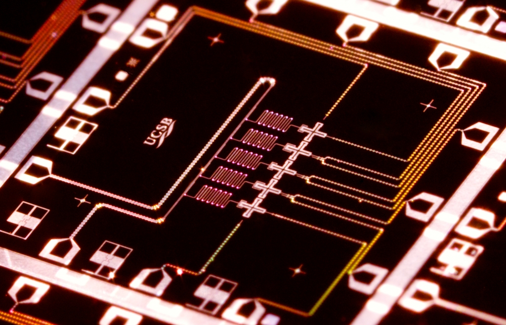 Qubit architecture