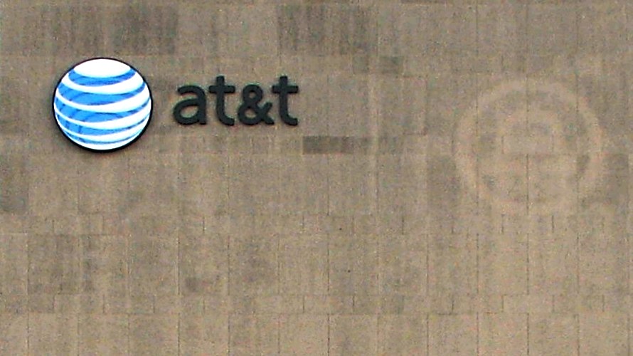 At&amp;t-wall