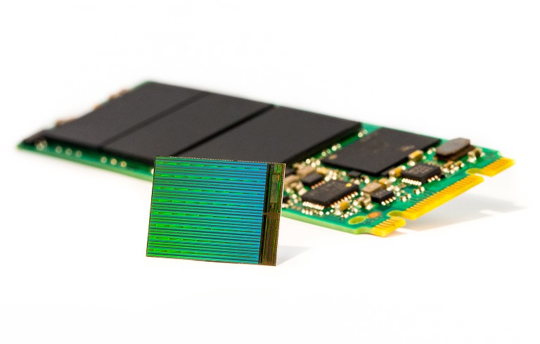 3D_NAND_Die_with_M2_SSD