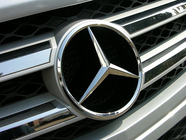 Mercedes_Benz