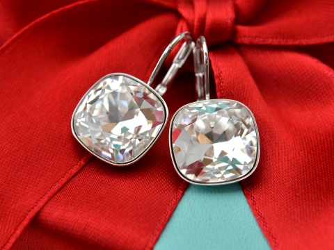 Tiffany earrings