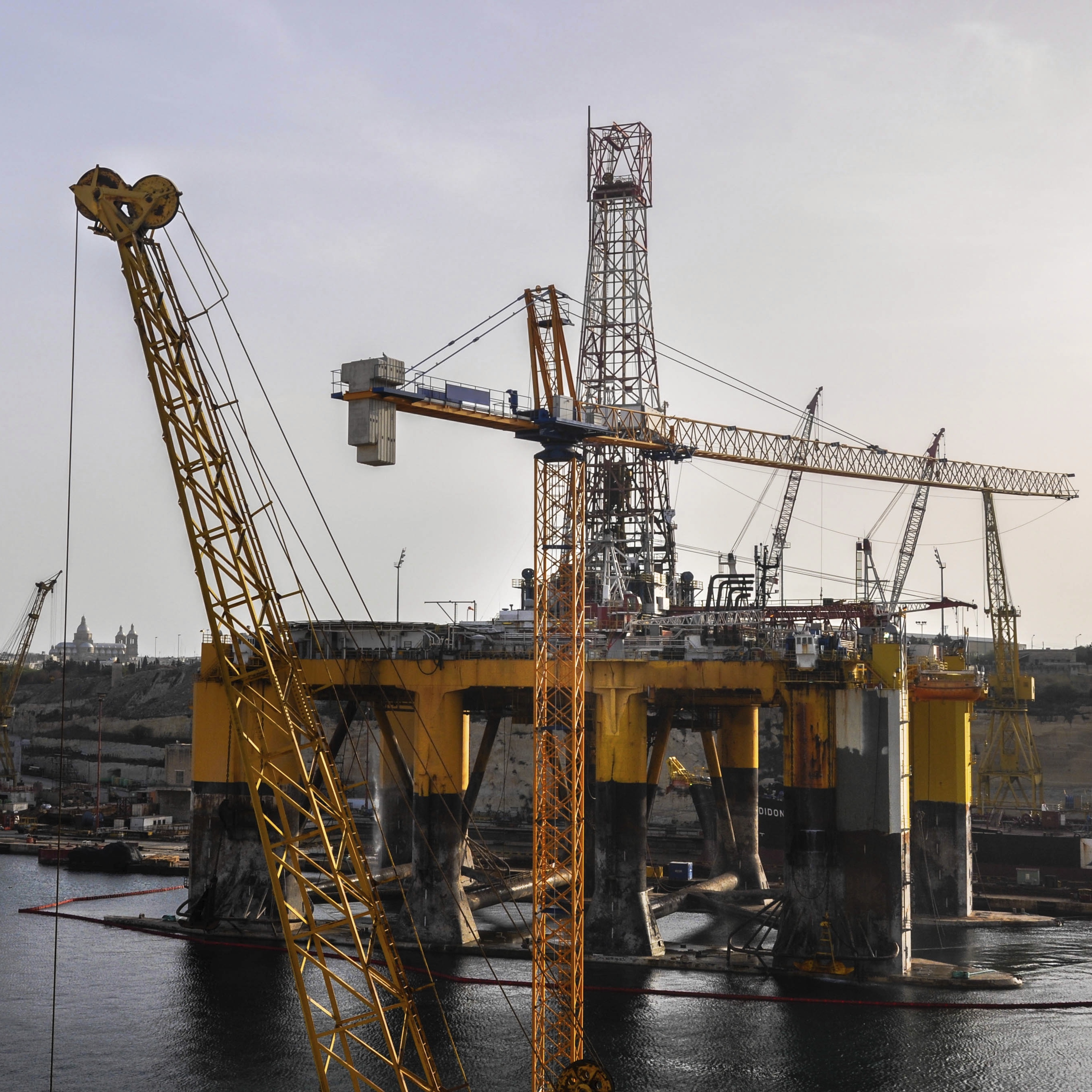 RBC Sees 4 Energy Stocks as Potential Takeover Candidates