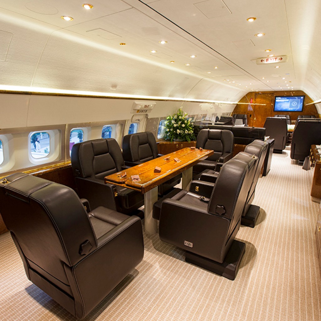 Business Jets Add 4 Orders to Boeing’s 2015 Book