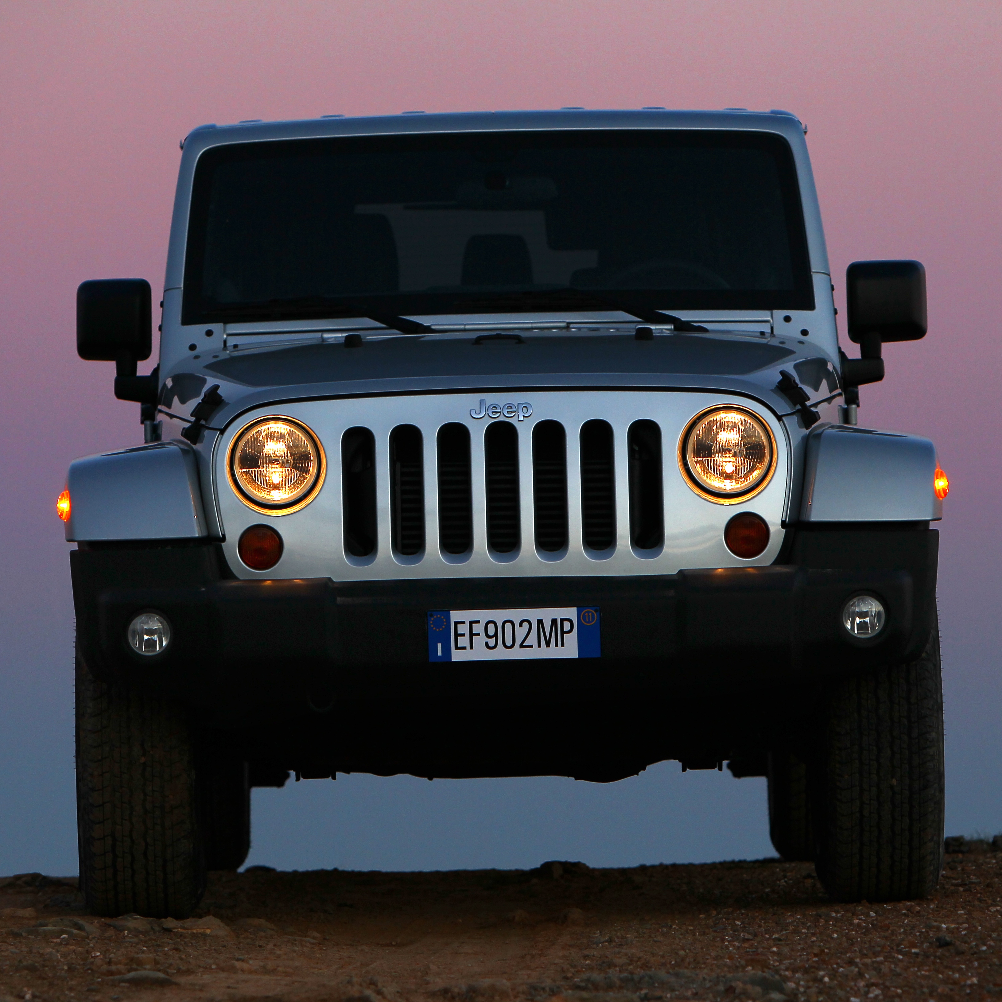 Jeep, BMW Dominate #NewCar Instagram Posts