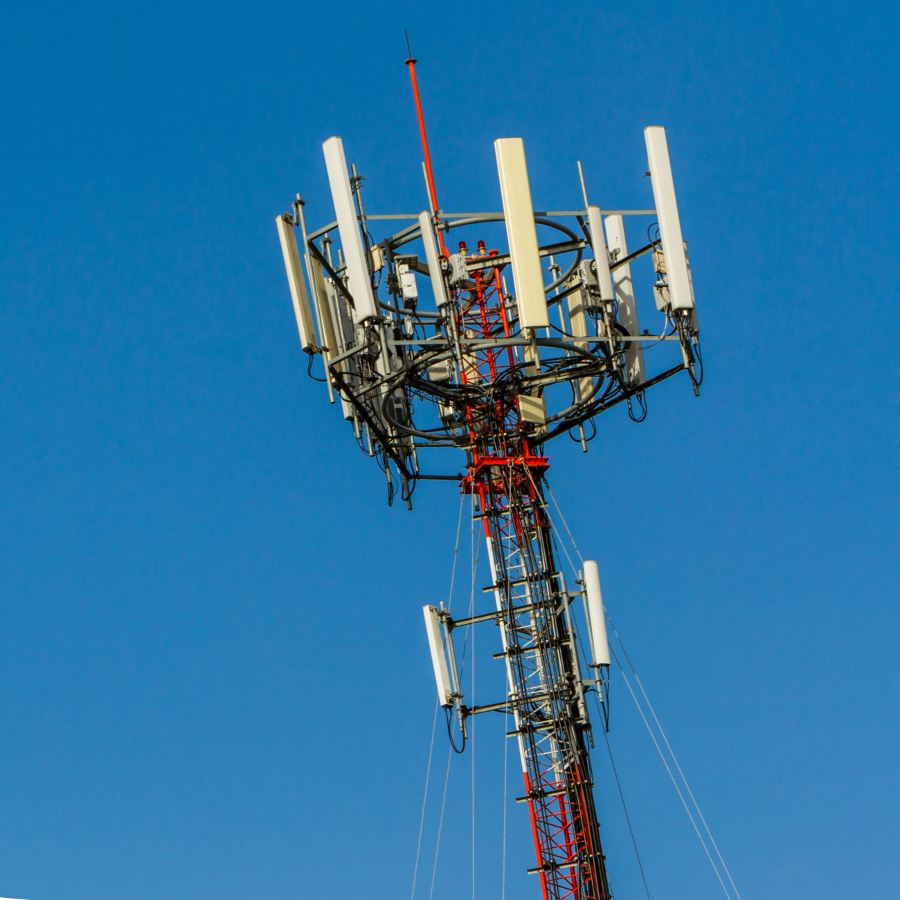 Why Sprint Shareholders Are Tempering Expectations of a T-Mobile Merger Premium