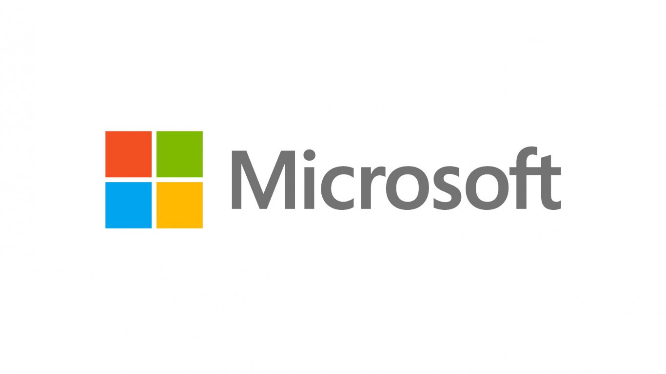 Microsoft Holds On as Dow’s Top-Performing Stock but Apple Lurks