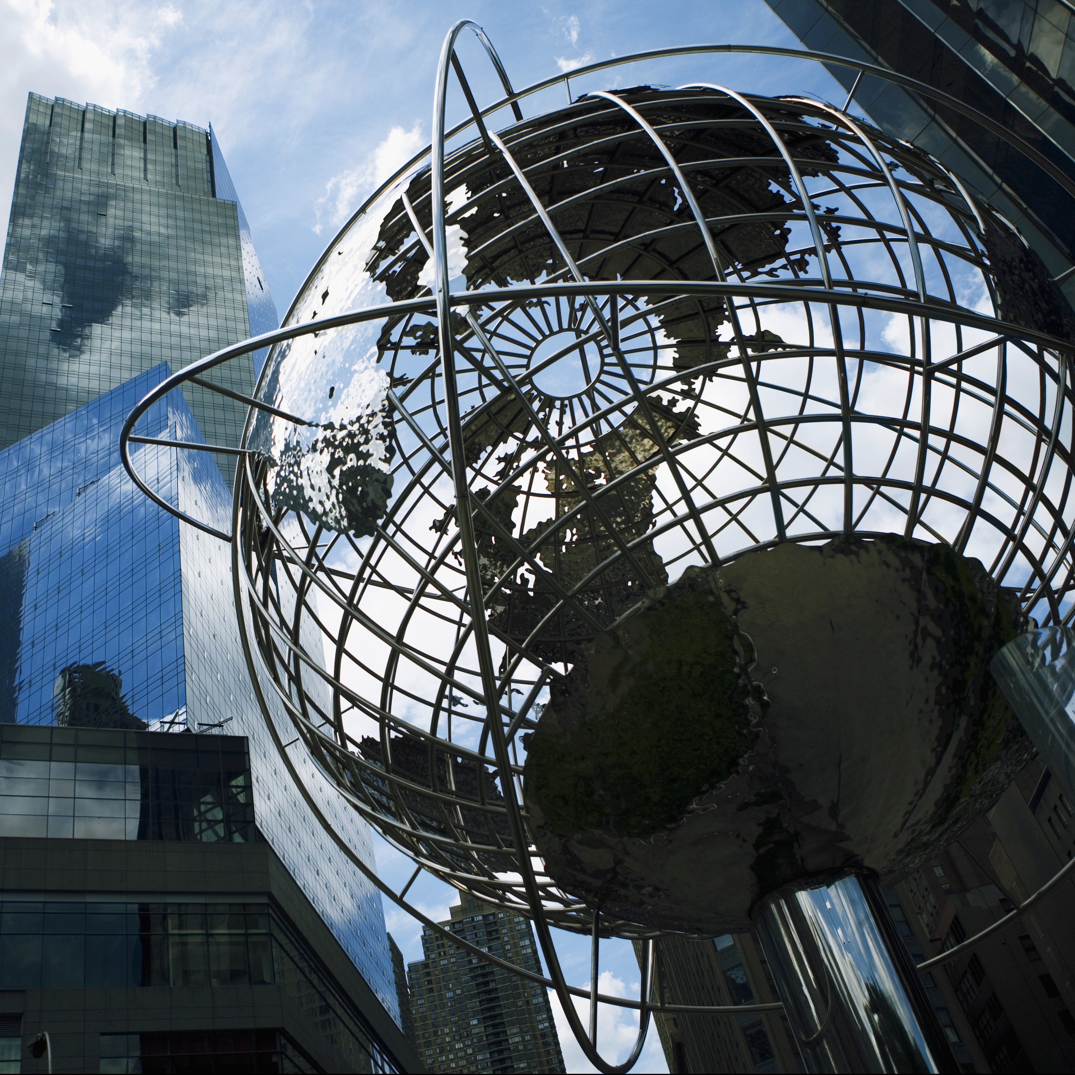 Even Slower Global Growth Seen in 2016 IMF Outlook