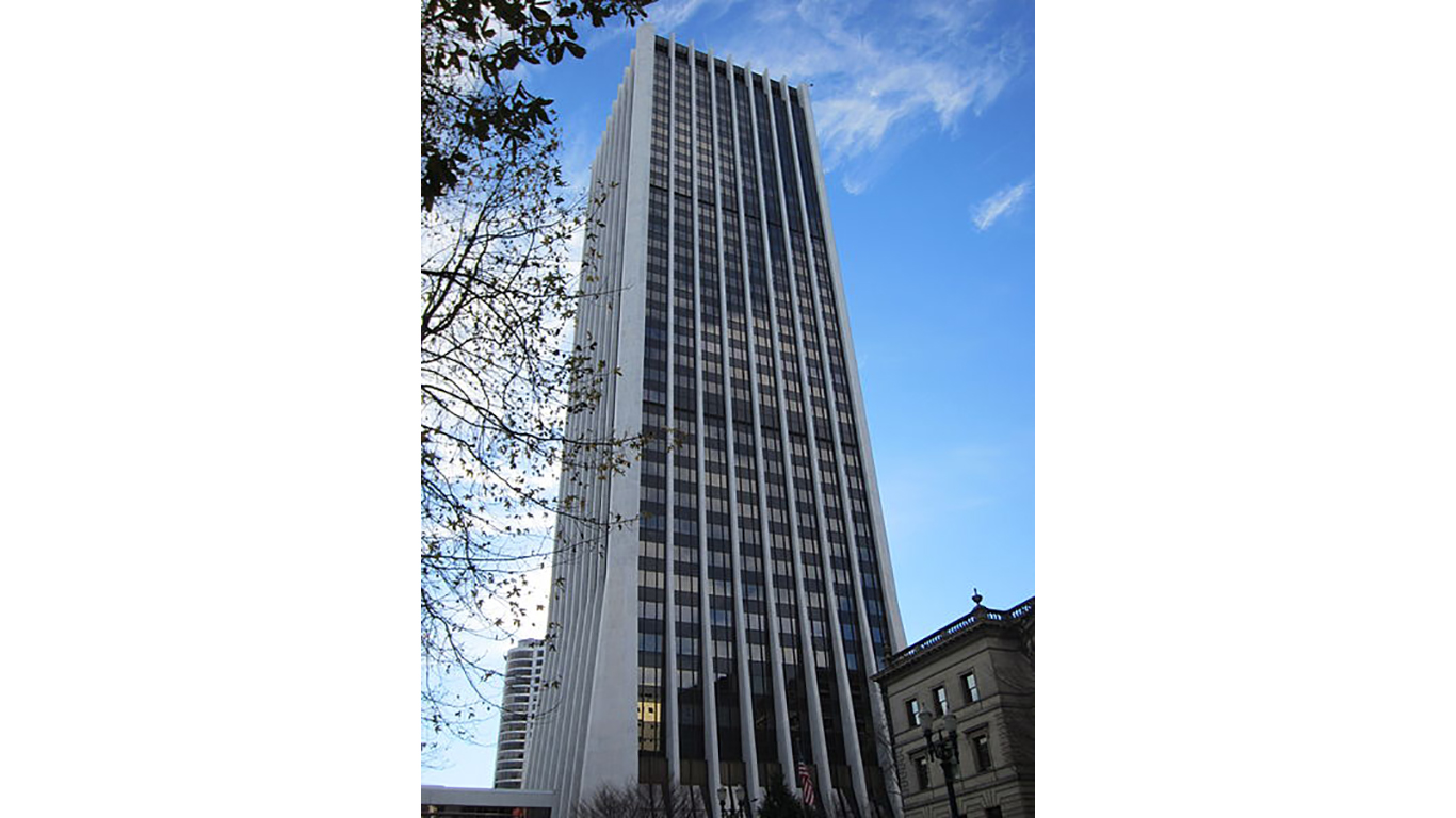 Wells Fargo Center, Portland, Oregon