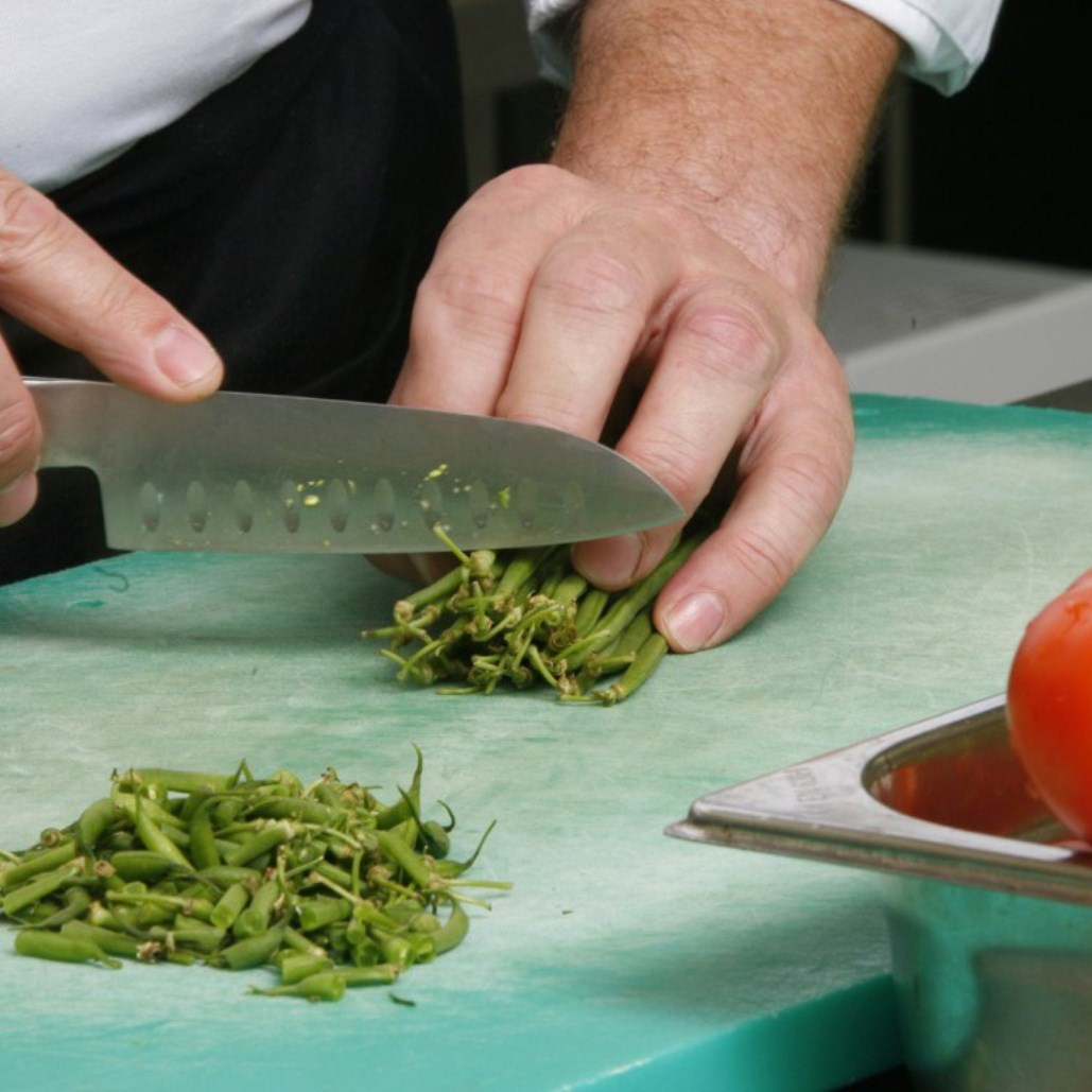 Insiders Sell Restaurant and Retail Stocks: Darden Restaurants, Costco and More