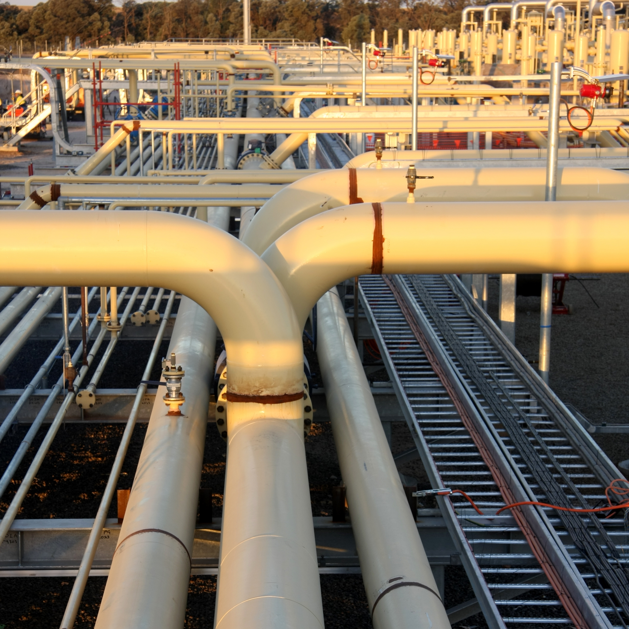 Why Chesapeake Stumbled and Transocean Didn’t on Icahn Sales