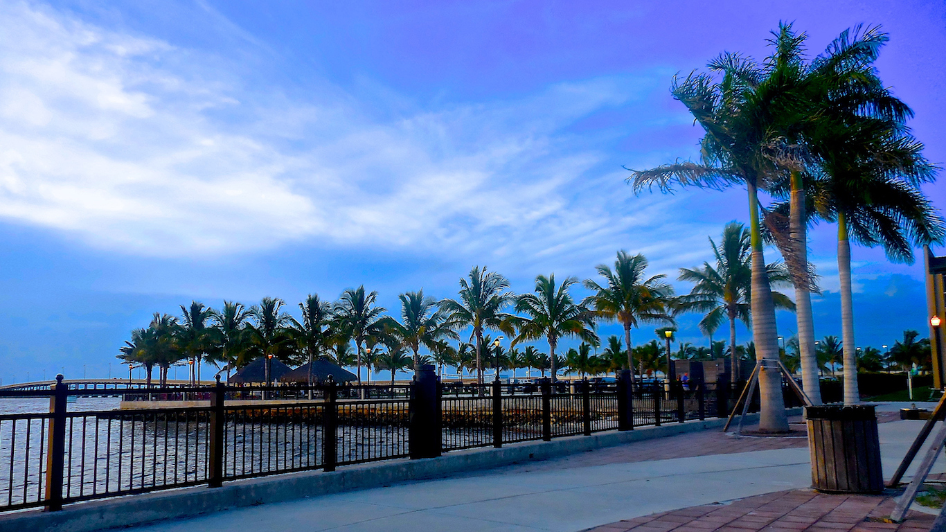 Harbor walk on Charlotte Horbor in Punta Gorda, FL