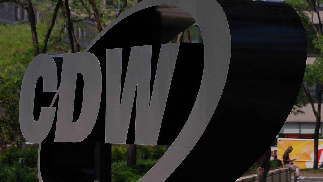JP Morgan Sees Big Upside in These 6 Tech Stocks but Favors 3