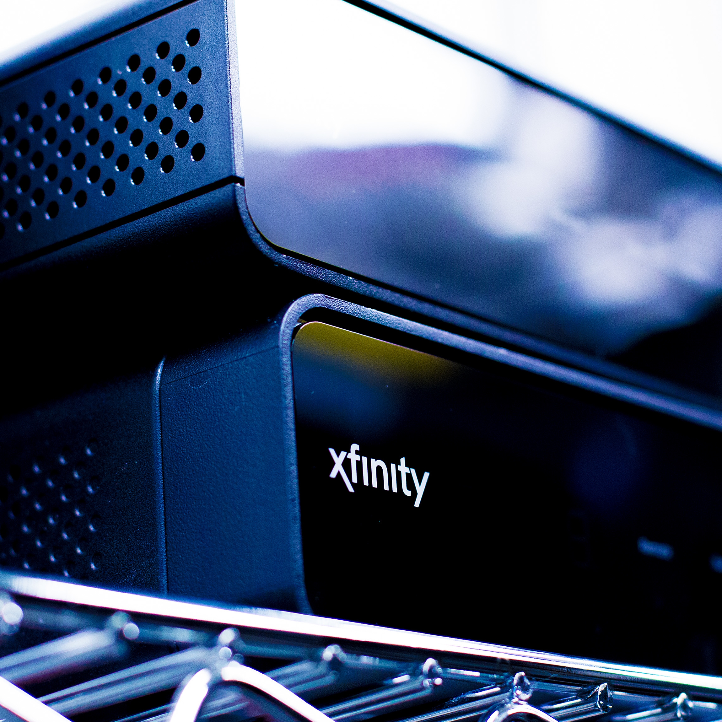 JPMorgan Has 5 Top Telecom and Cable Stocks to Buy in September