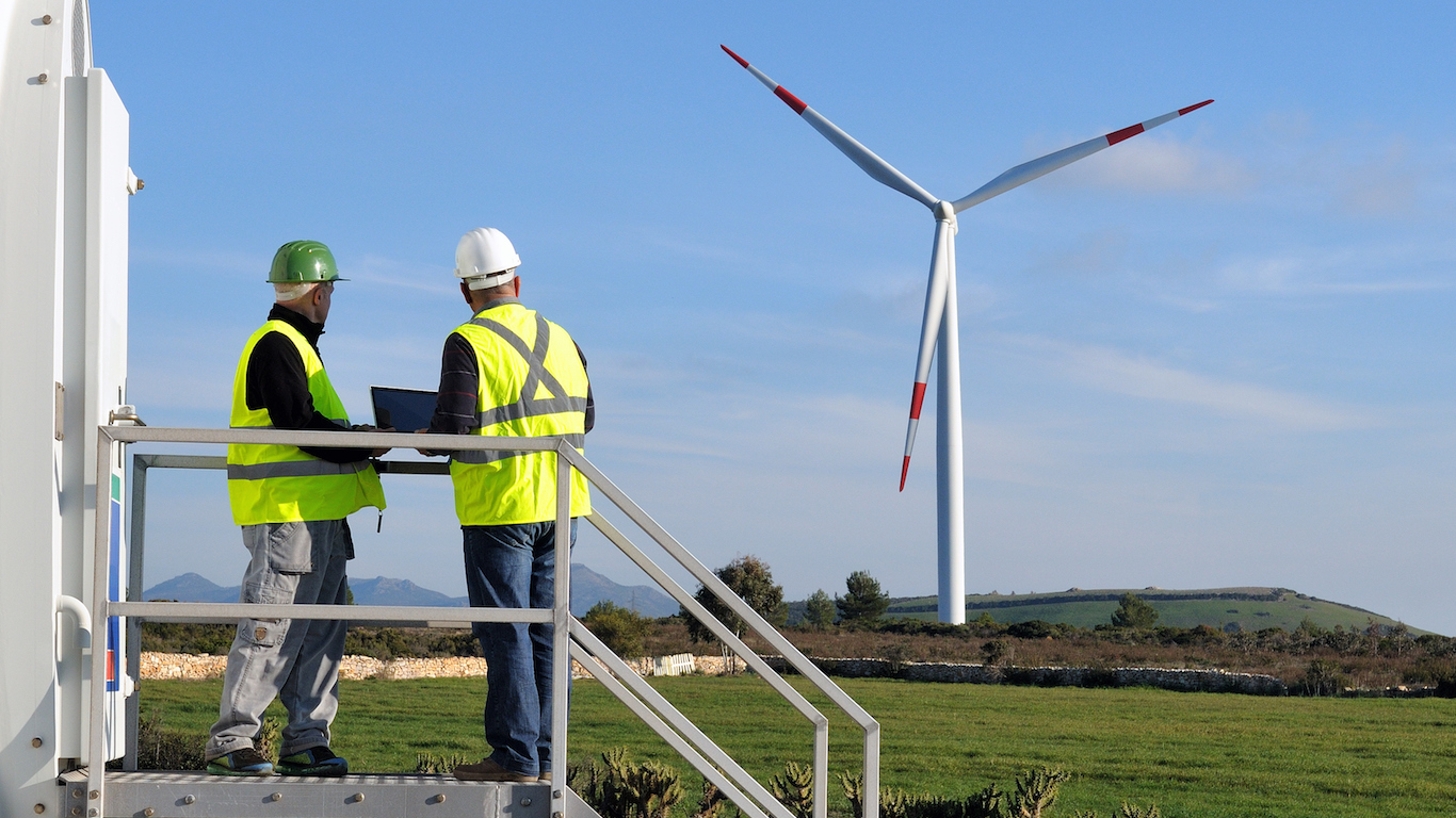 Wind turbine service technicians