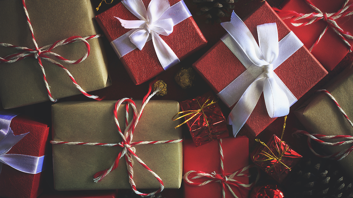15+ Big Retailer After-Christmas, New Year’s Day Sales (2020-2021)