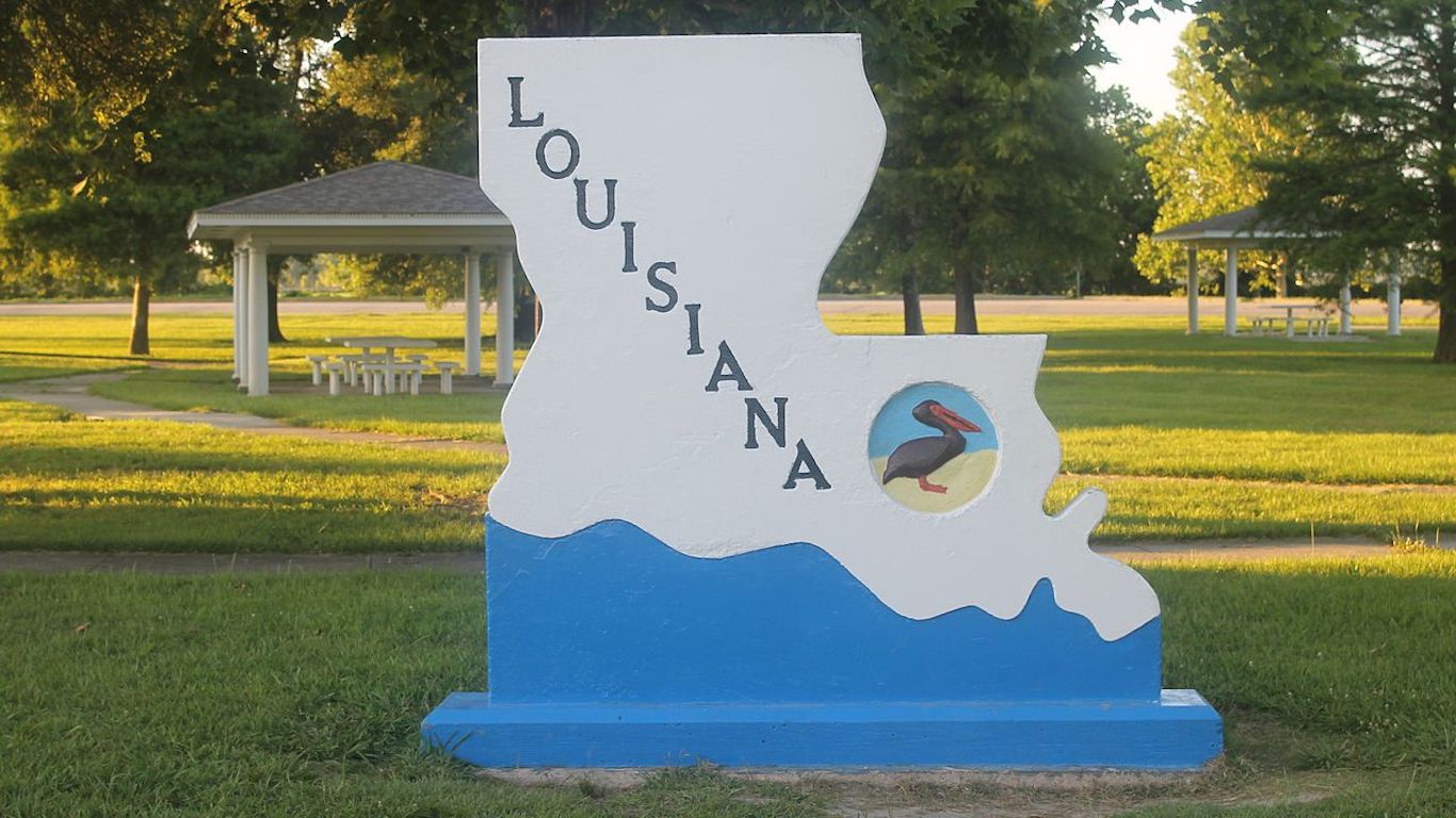 louisiana-welcome-sign-madison-parrish-louisiana