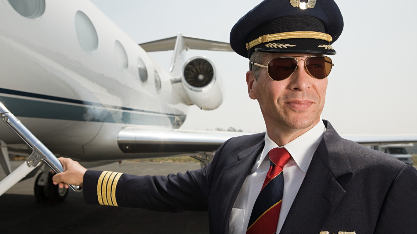 Airline Pilot With 17% No-Match-Required 401(k) Gets Green Light to Cut Personal Contributions
