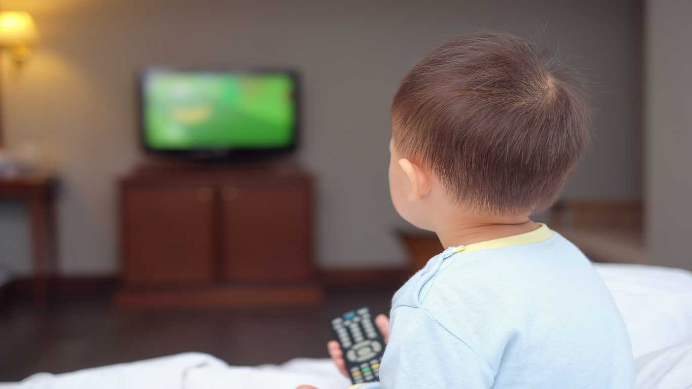 Grandparents Spoil Kids with Screen Time, Study Shows