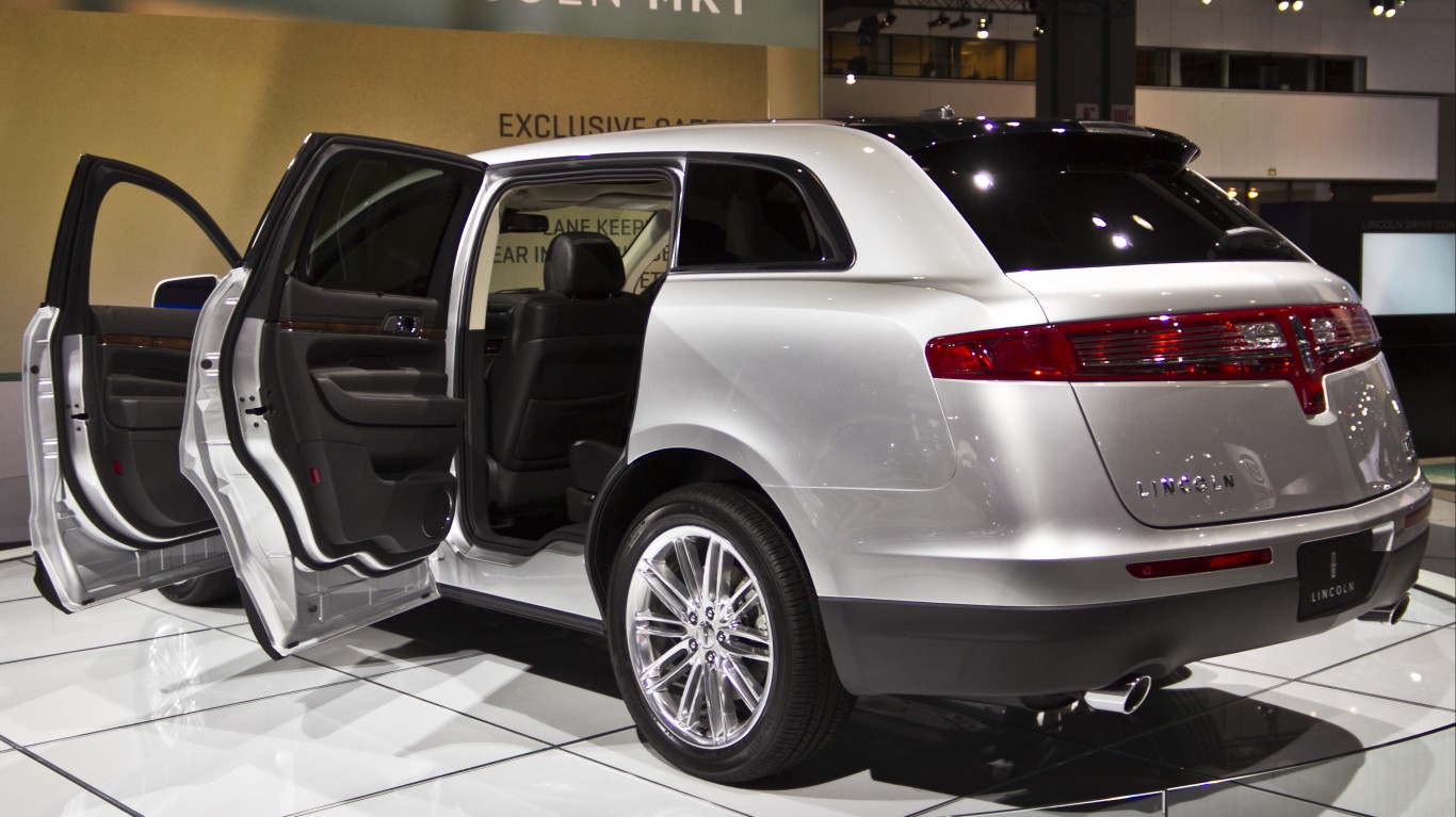 Lincoln MKT by Christian Flores