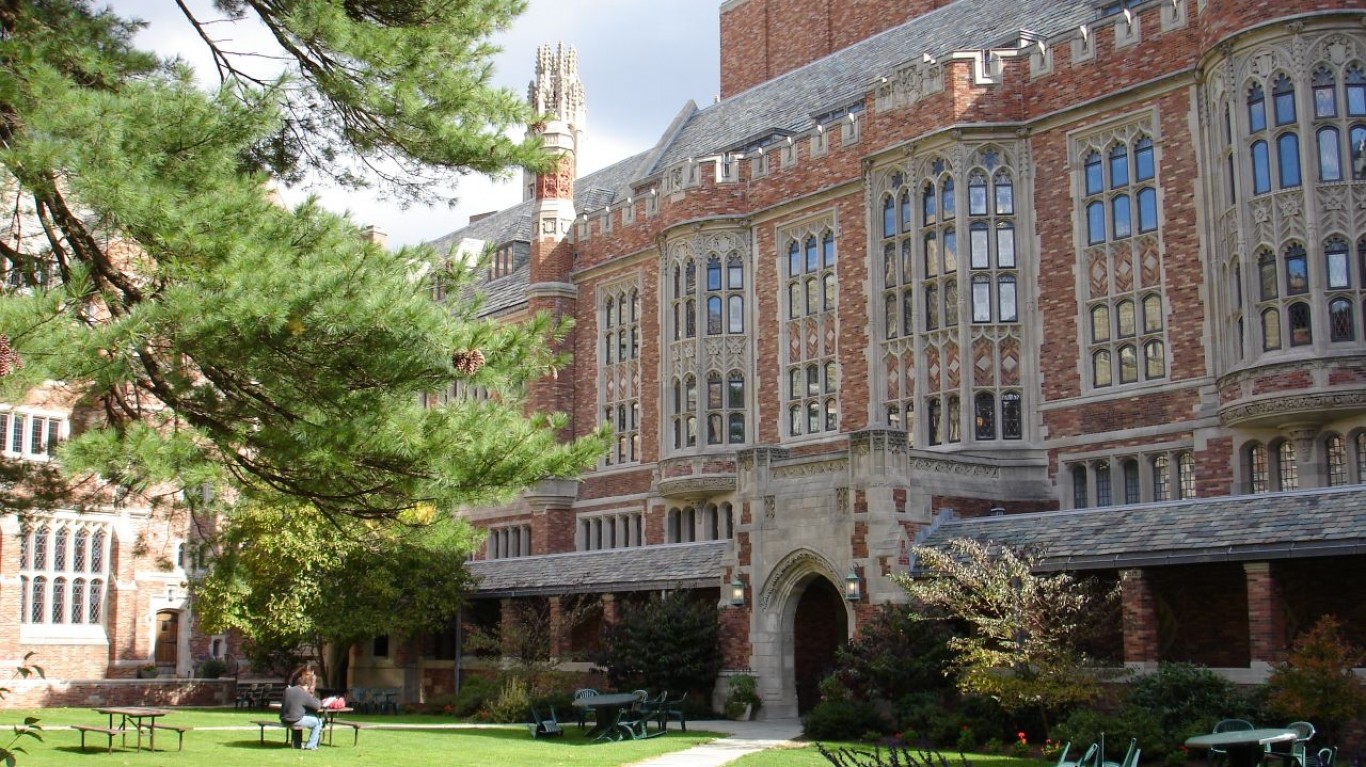 Yale Law School Courtyard by stepnout