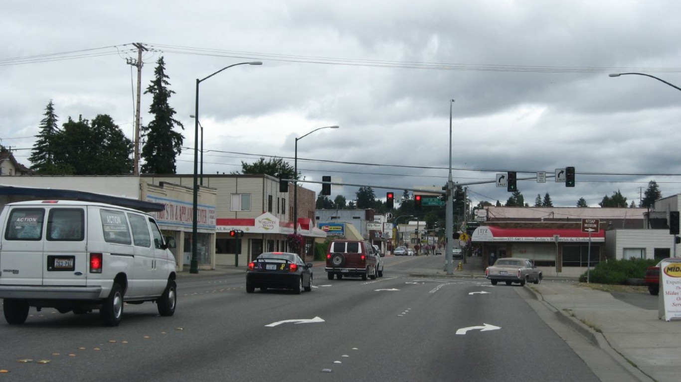 Bremerton, Washington by Ken Lund