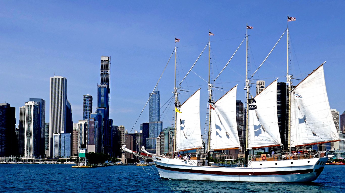 Chicago from Lake Michigan by Pom&#039;