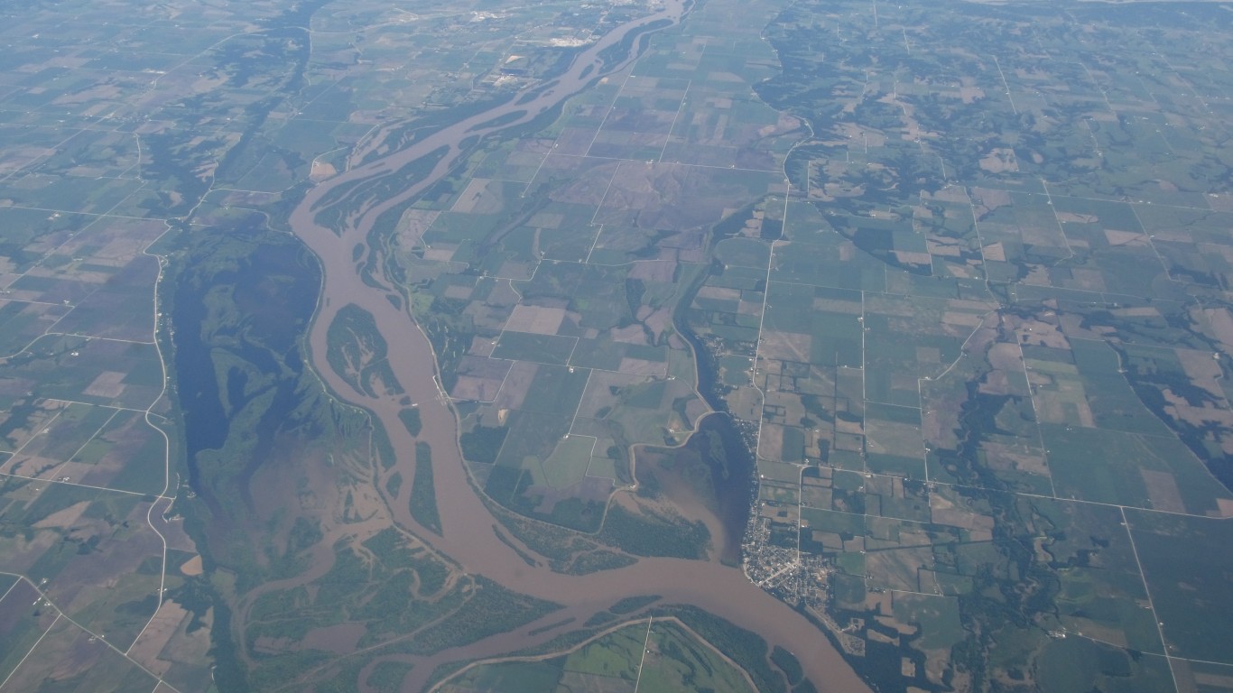 Mississippi River, New Boston,... by Ken Lund