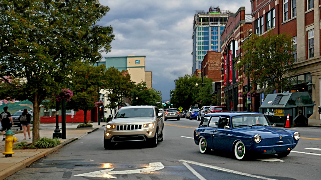 Asheville, North Carolina, USA by Pom&#039;