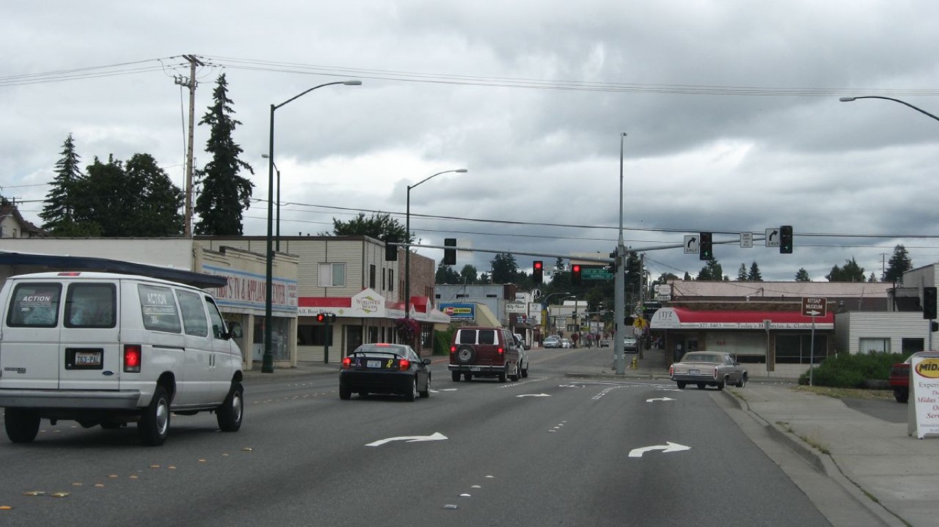 Bremerton, Washington by Ken Lund