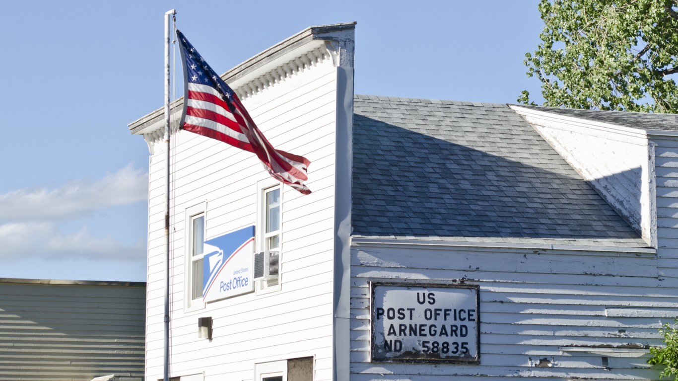 Post Office - Arnegard North D... by Tim Evanson