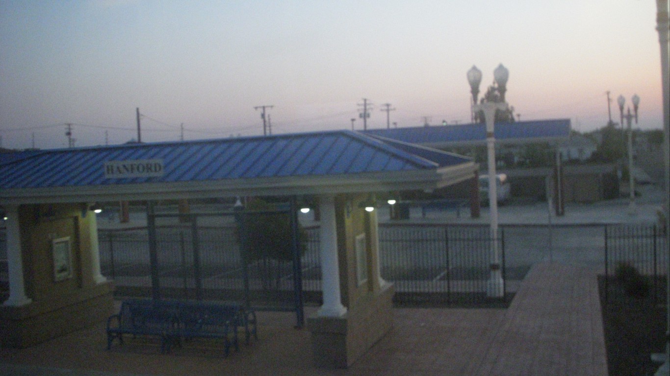 hanford train station by Rick Bradley