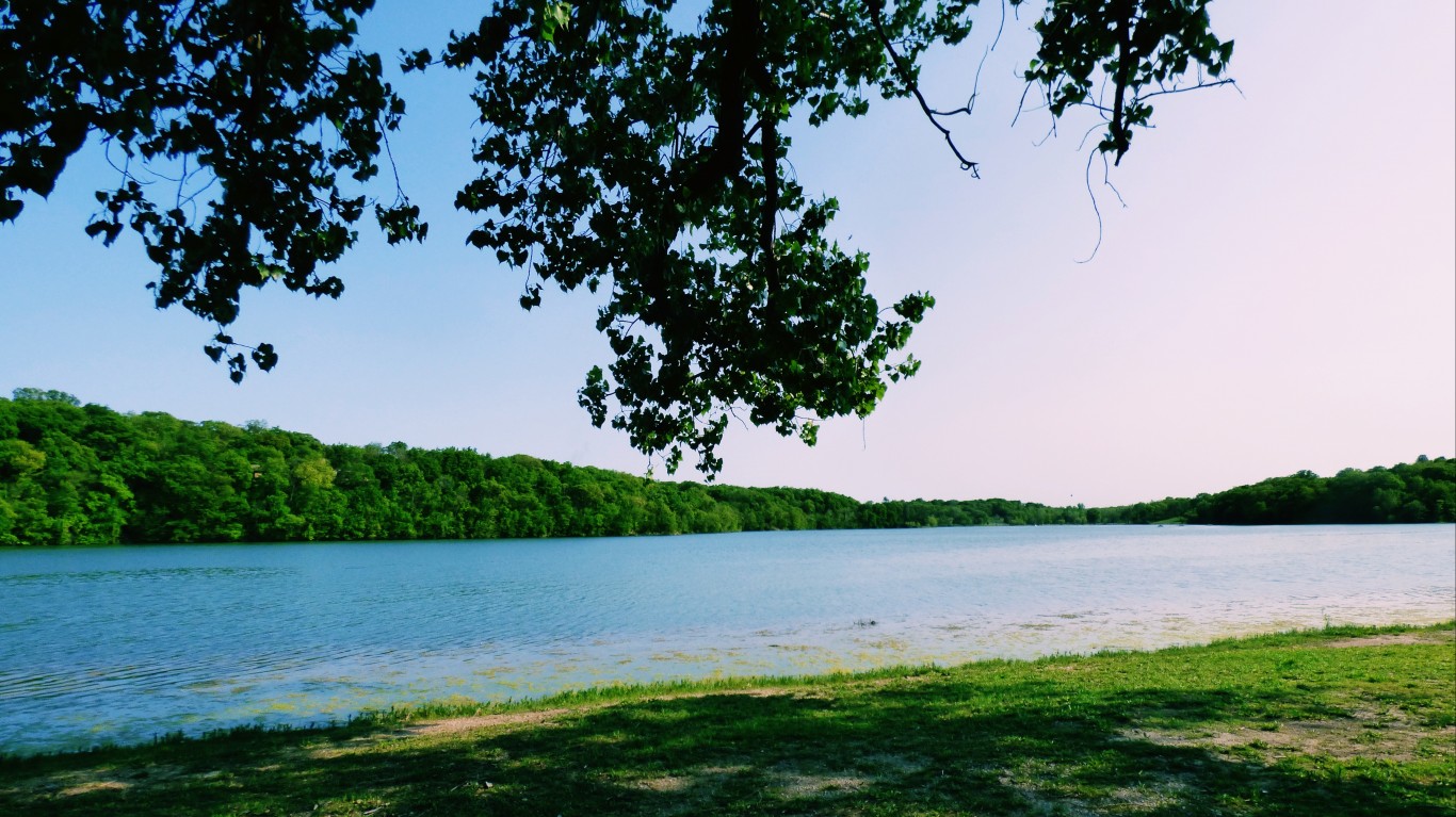 Wyandotte County Lake by Laura Supalla Gilchrist