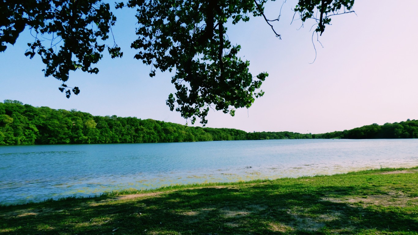 Wyandotte County Lake by Laura Supalla Gilchrist