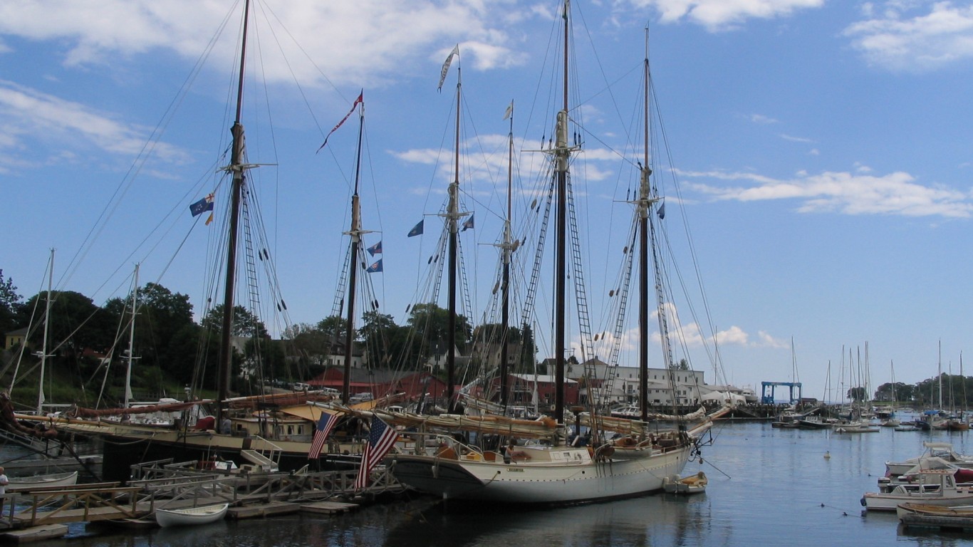 Camden, Maine by Ken Lund