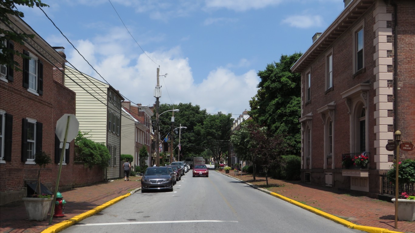 New Castle, Delaware by Ken Lund