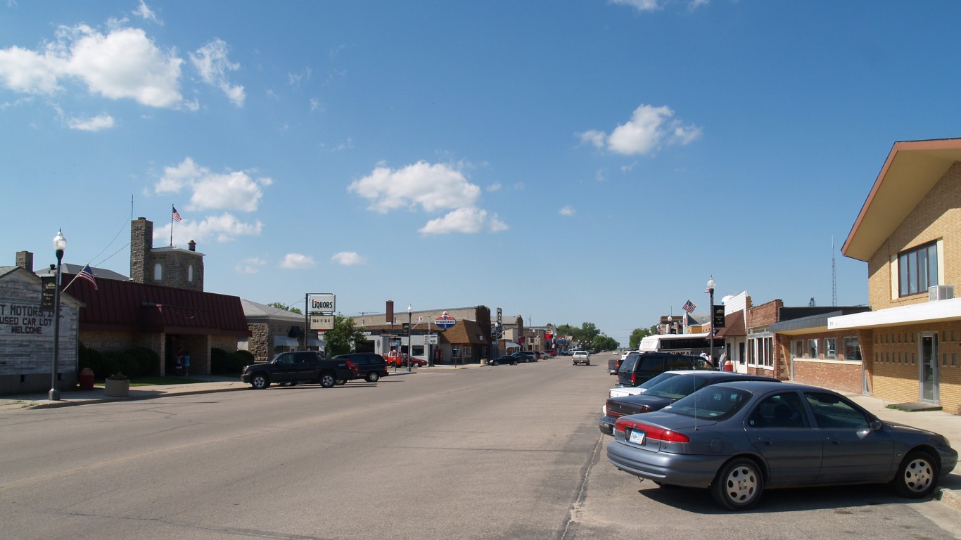 Mahnomen, Minnesota by Andrew Filer