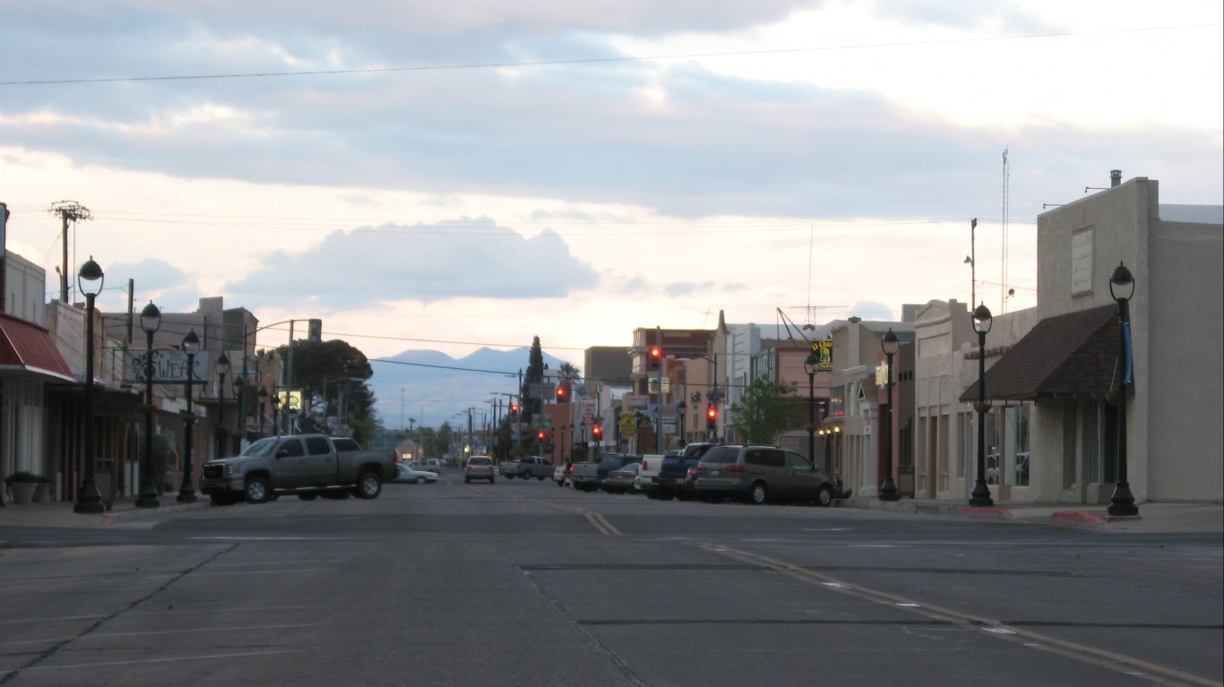 Safford, Arizona by Ken Lund