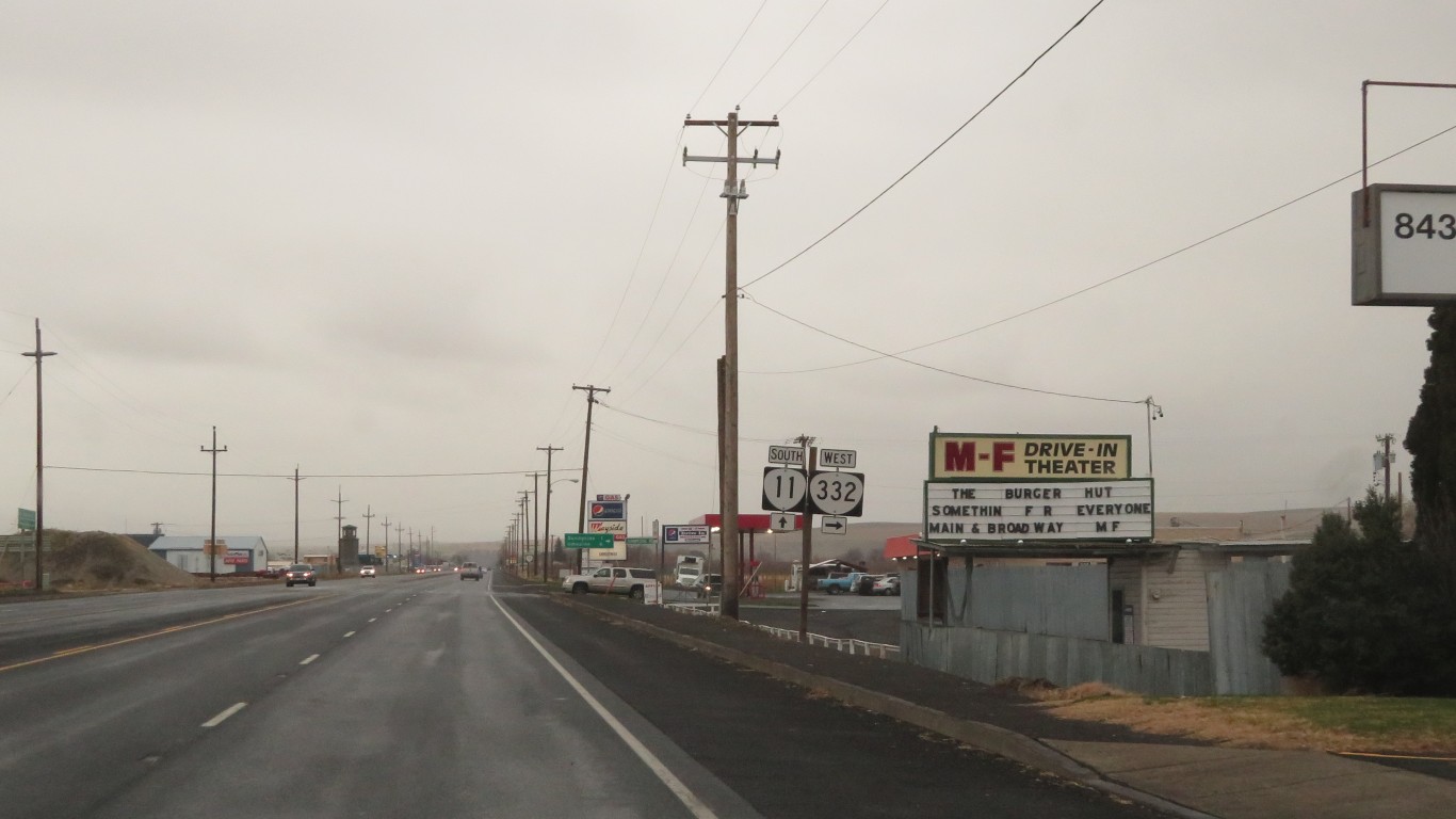 Milton-Freewater, Oregon by Ken Lund