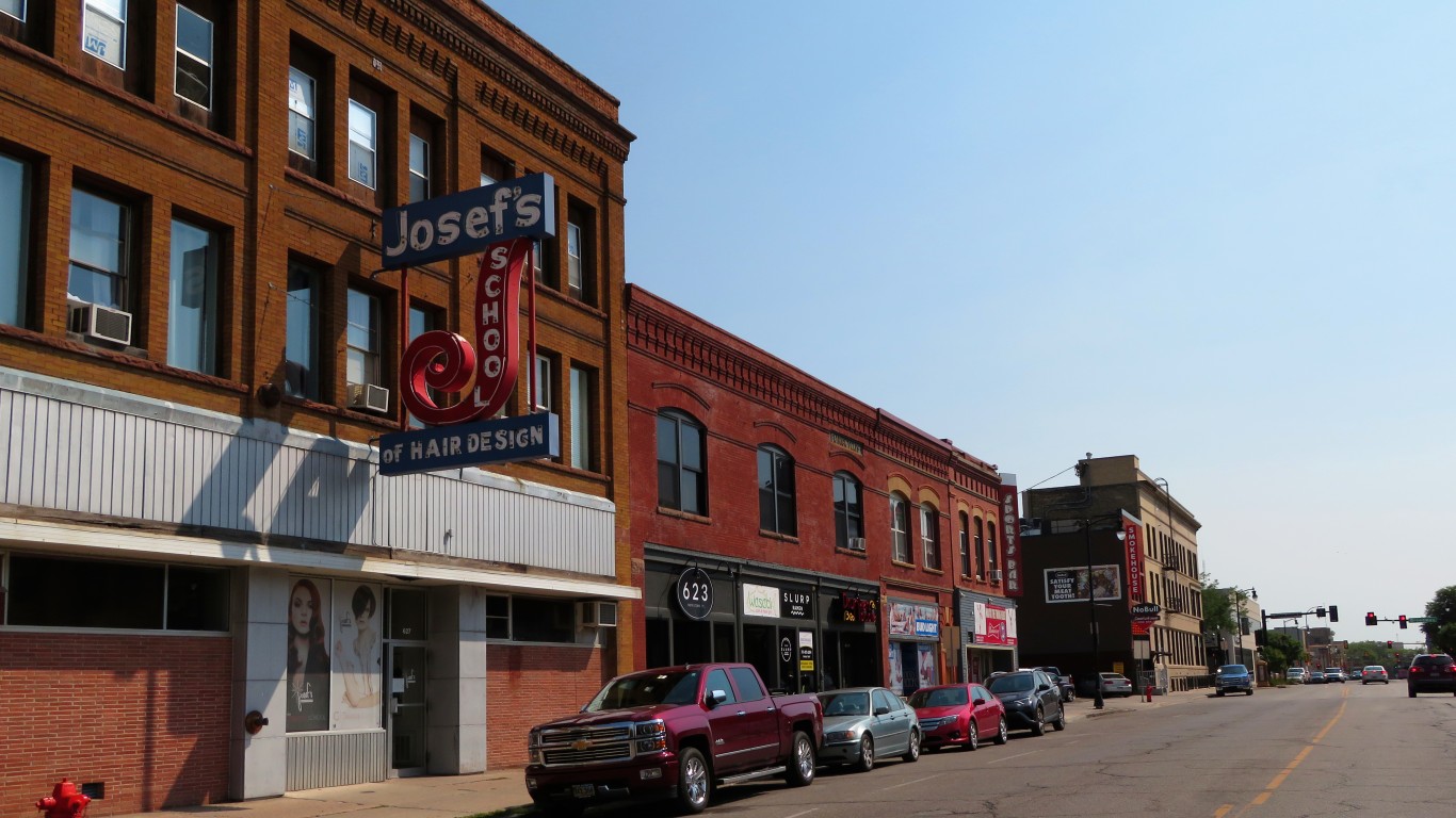 Fargo, North Dakota by Ken Lund