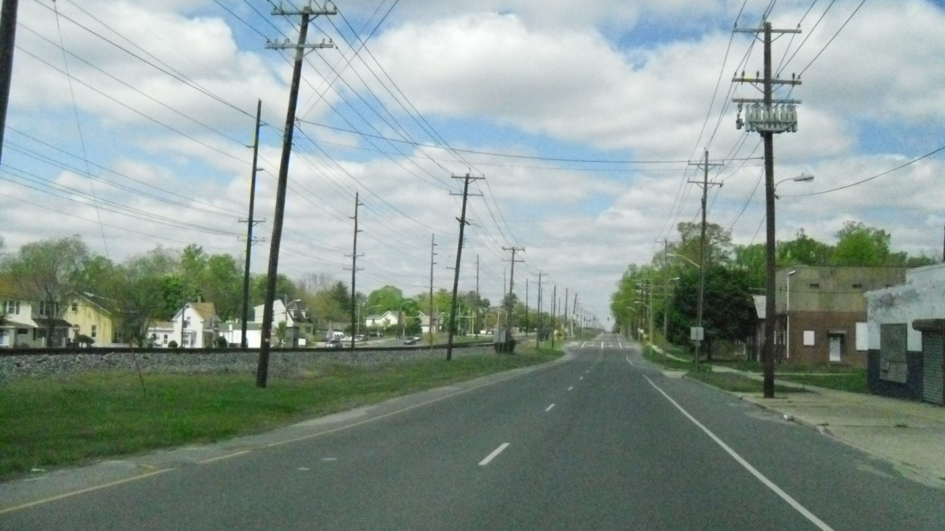 Cumberland County Route 615 - ... by Doug Kerr