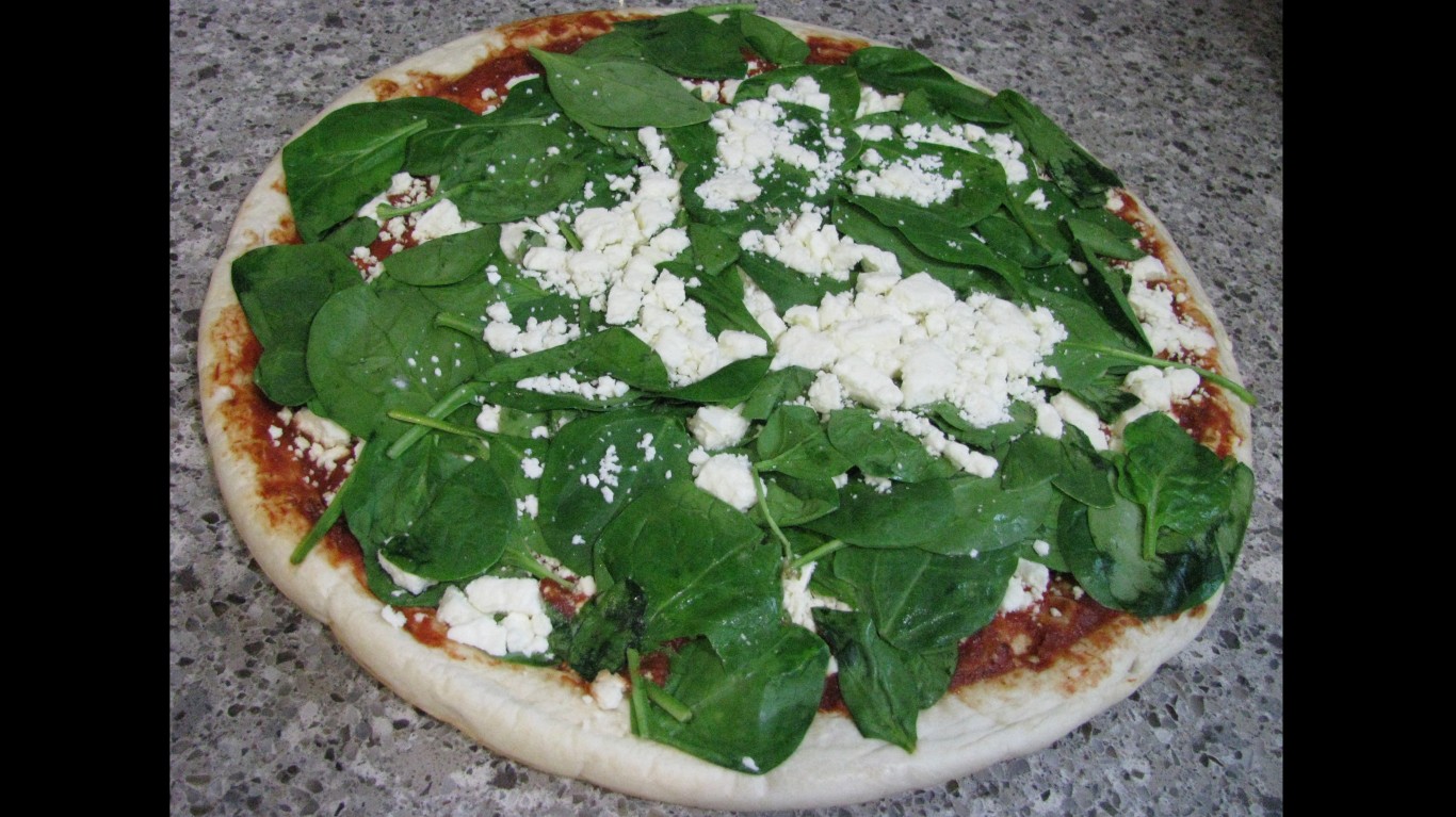 Spinach-Feta Pizza by NatalieMaynor