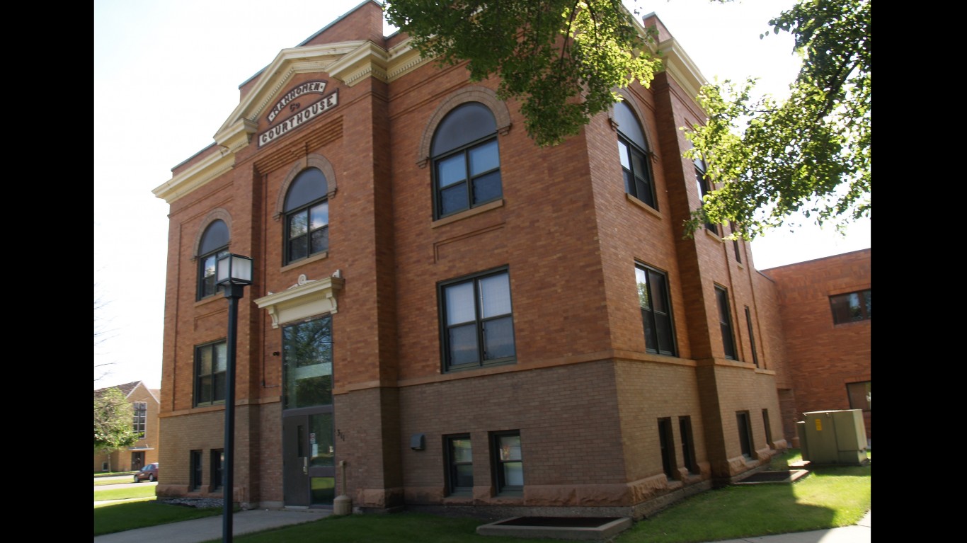 Mahnomen County Courthouse by Andrew Filer