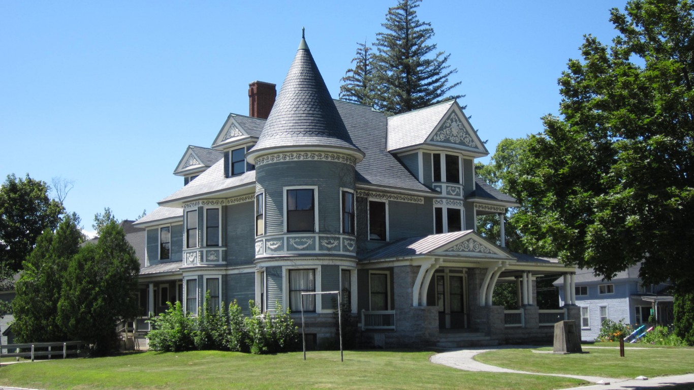 Newport, New Hampshire by Doug Kerr