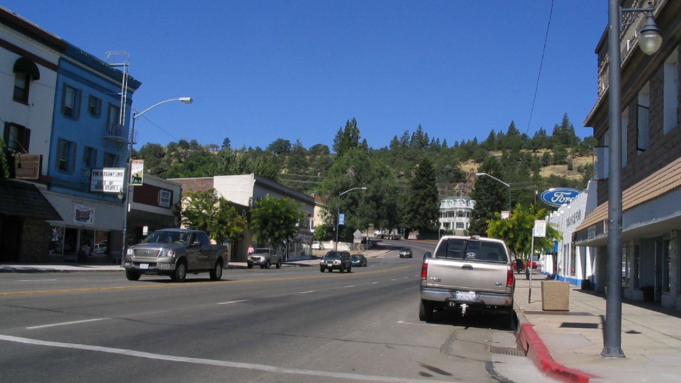 Susanville, California by Ken Lund