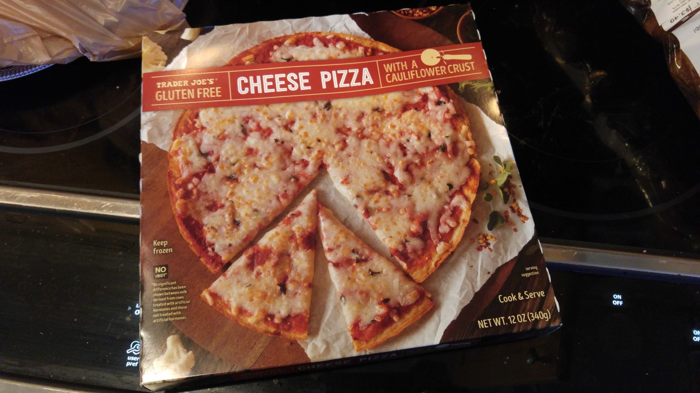 Trader Joe&#039;s Cauliflower Pizza... by Andy Melton