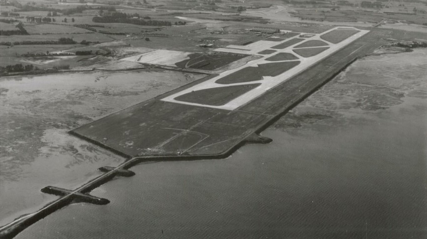 Mangere International Airport,... by Archives New Zealand