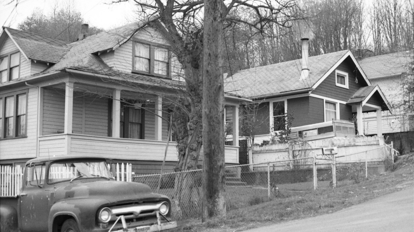 Houses in West Seattle, 1976 by Seattle Municipal Archives