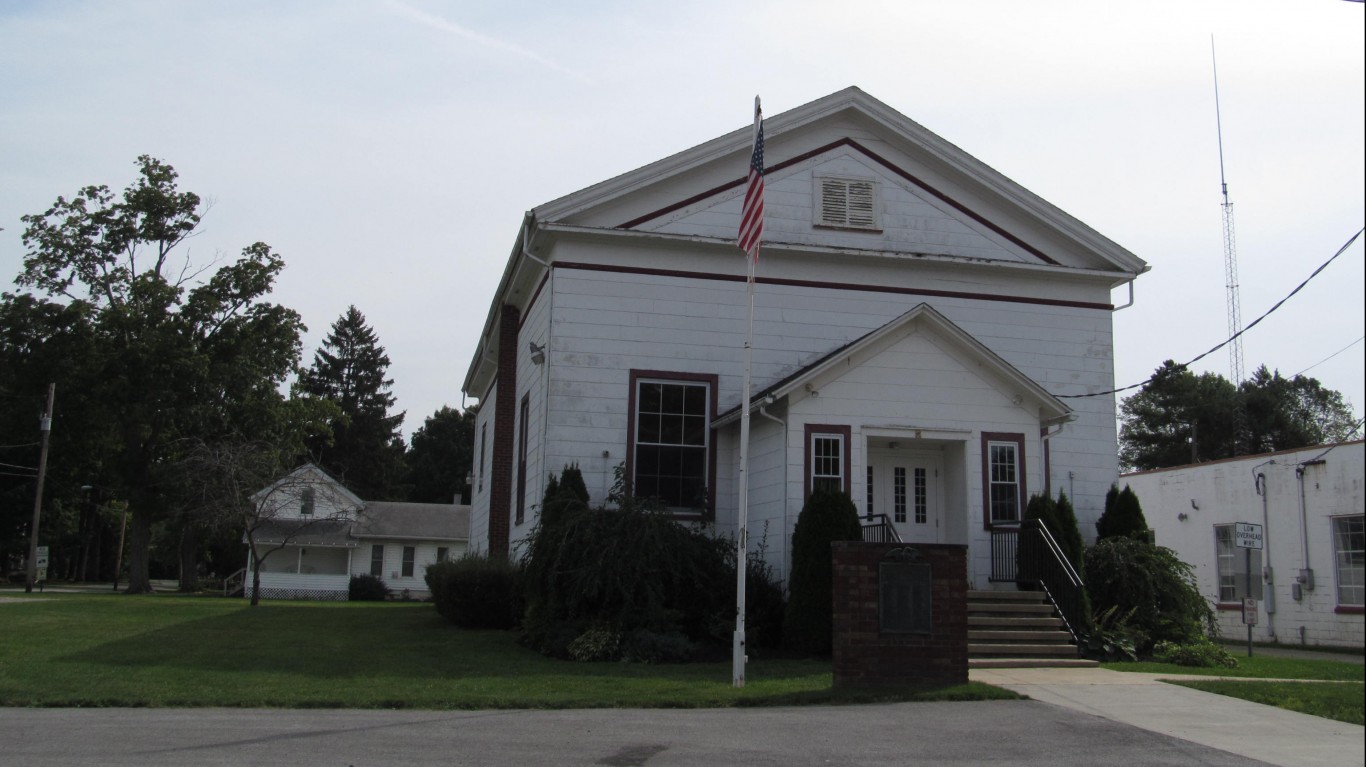 Austinburg, Ohio by Doug Kerr