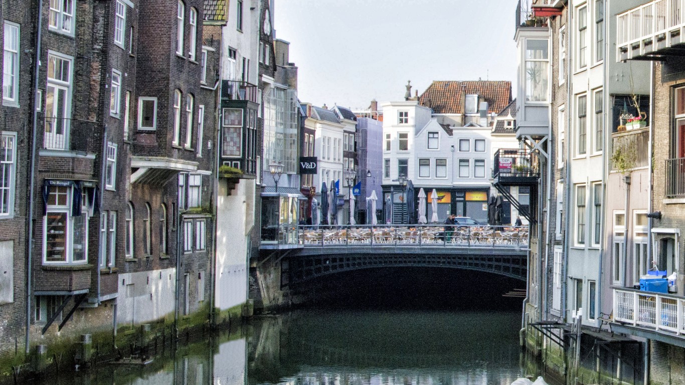 Scheffersplein- Dordrecht by Paul van de Velde